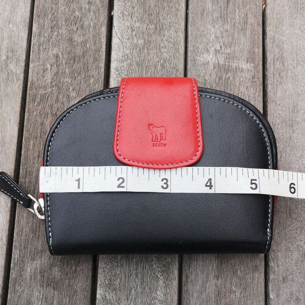 Women's Black and Red Leather Wallet - Picture 11 of 12